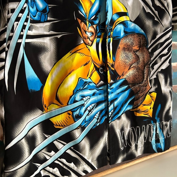 Marvel Wolverine Graphic Kids Shirt - Black and Yellow M 12 - Picture 7 of 16